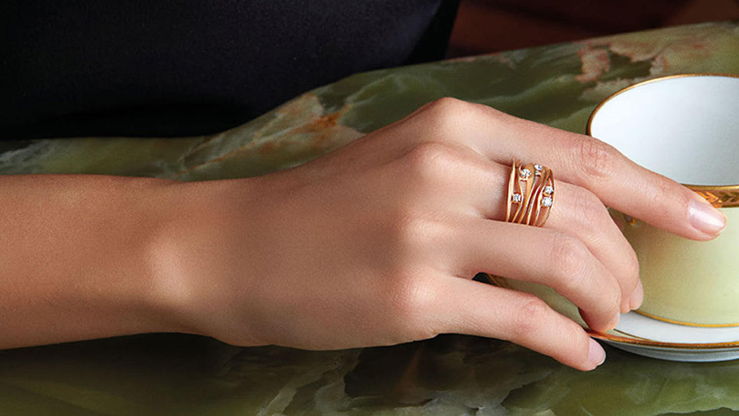 Annamaria Cammilli: handgefertigter Luxusschmuck in acht Goldnuancen