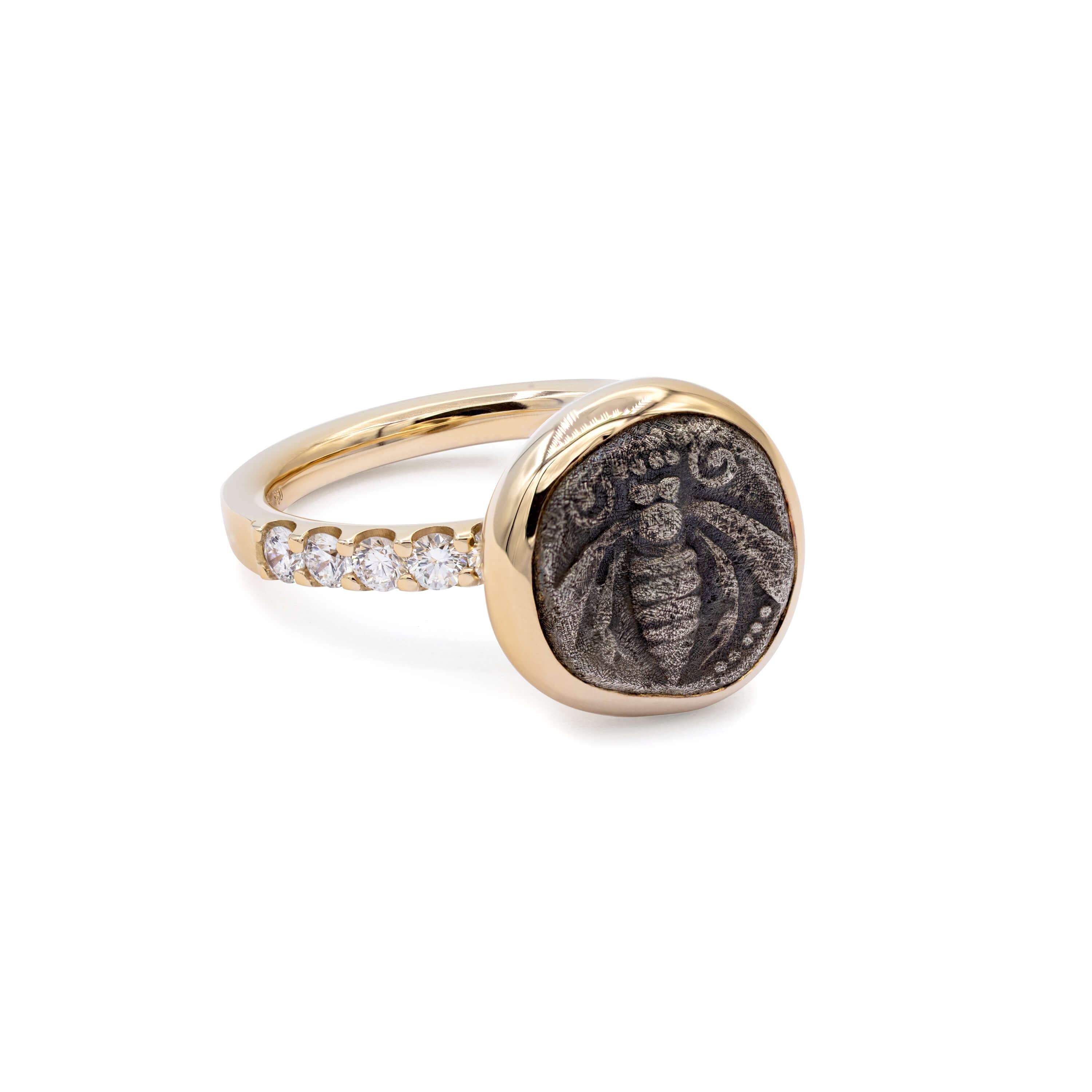 Ring klein mit Biene aus der Kollektion TWENTYten von TWENTYTEN