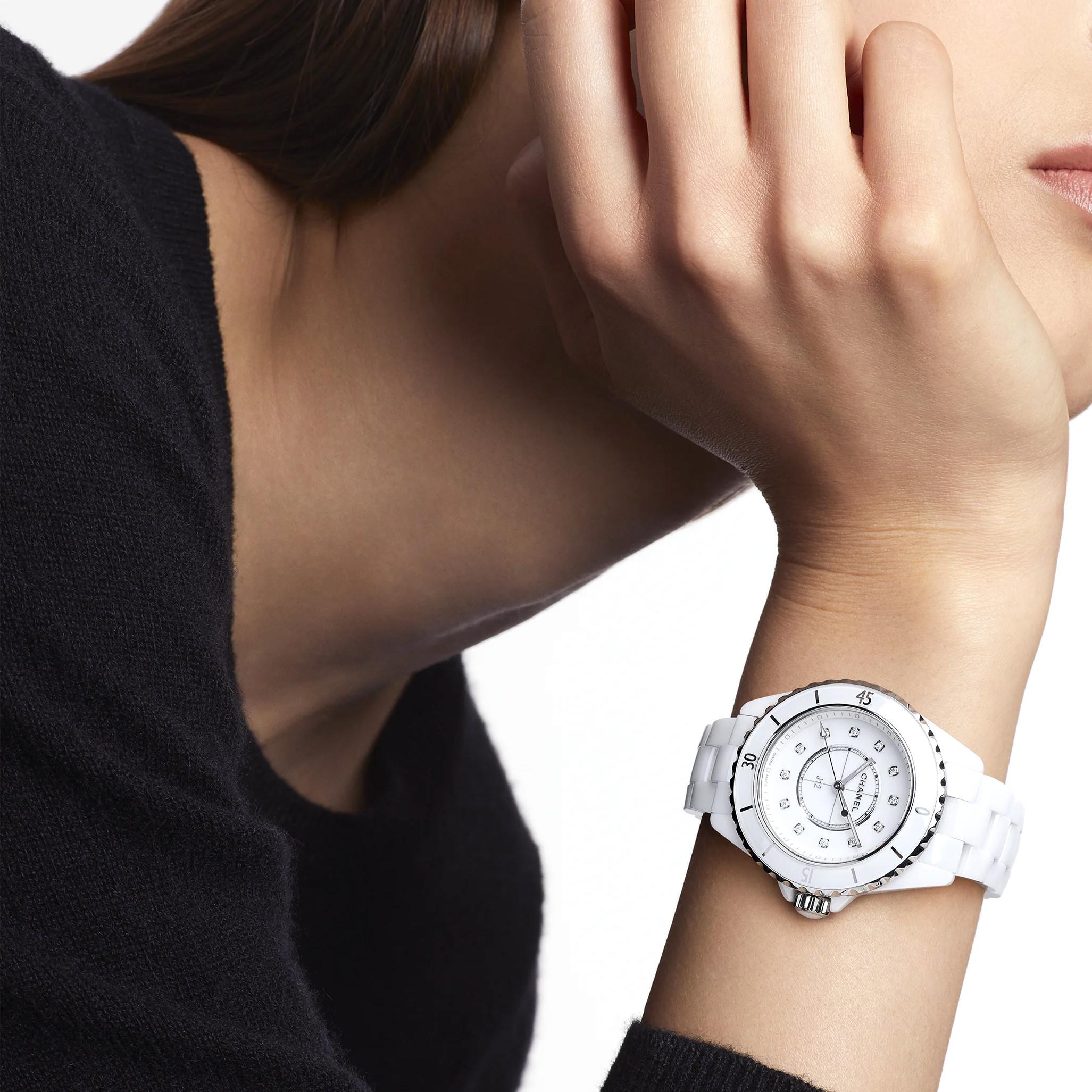 CHANEL women's watch J12 H5703