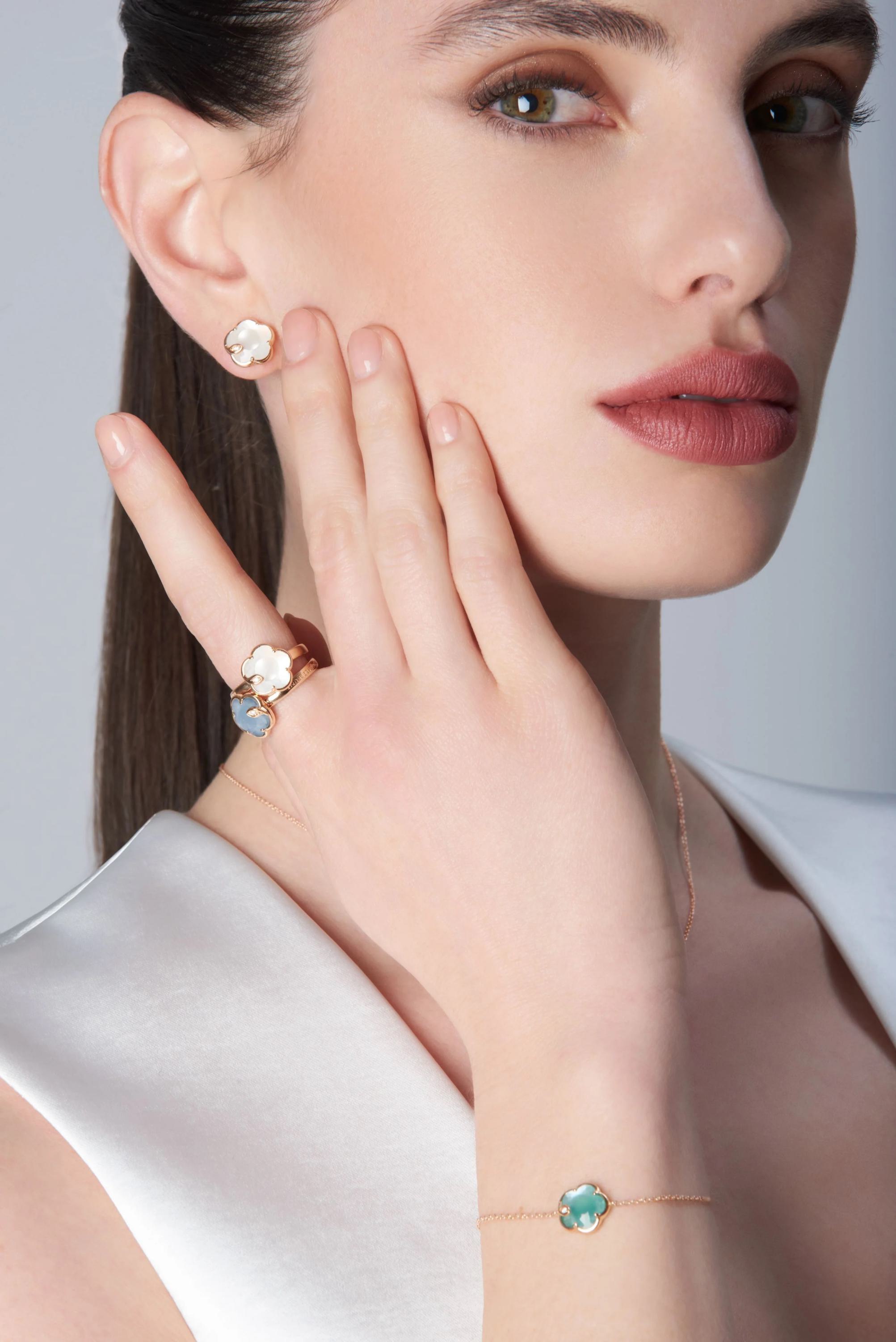 Pasquale Bruni Ton Joli Ring 16783R aus 750 Roségold mit Perlmutt, Mondstein und Diamant