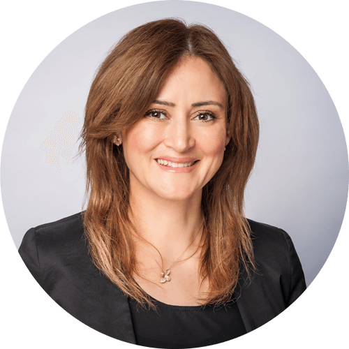 Dilek_Göksan_rund_Beratungskasten.png__PID:f21941a5-97b9-4906-99fe-99bc2cec6ea7