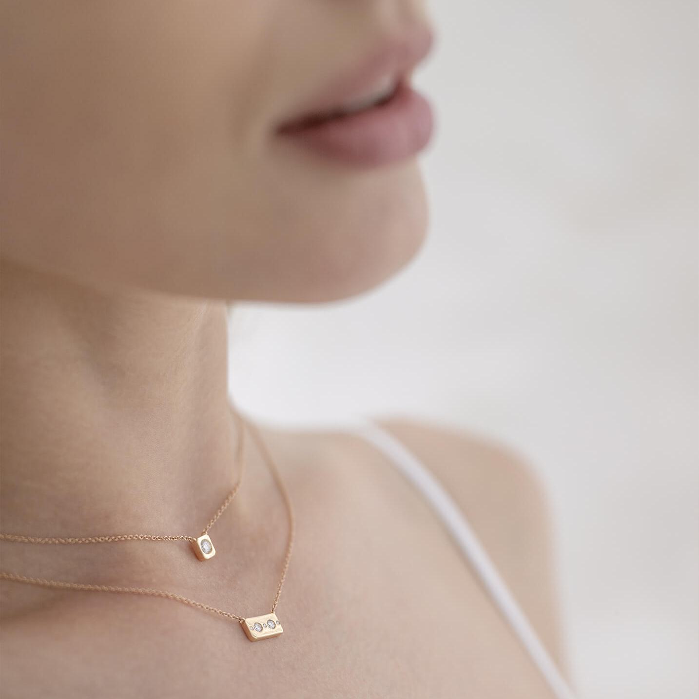 1909 Callegari Solid Collier mit 2 Diamanten