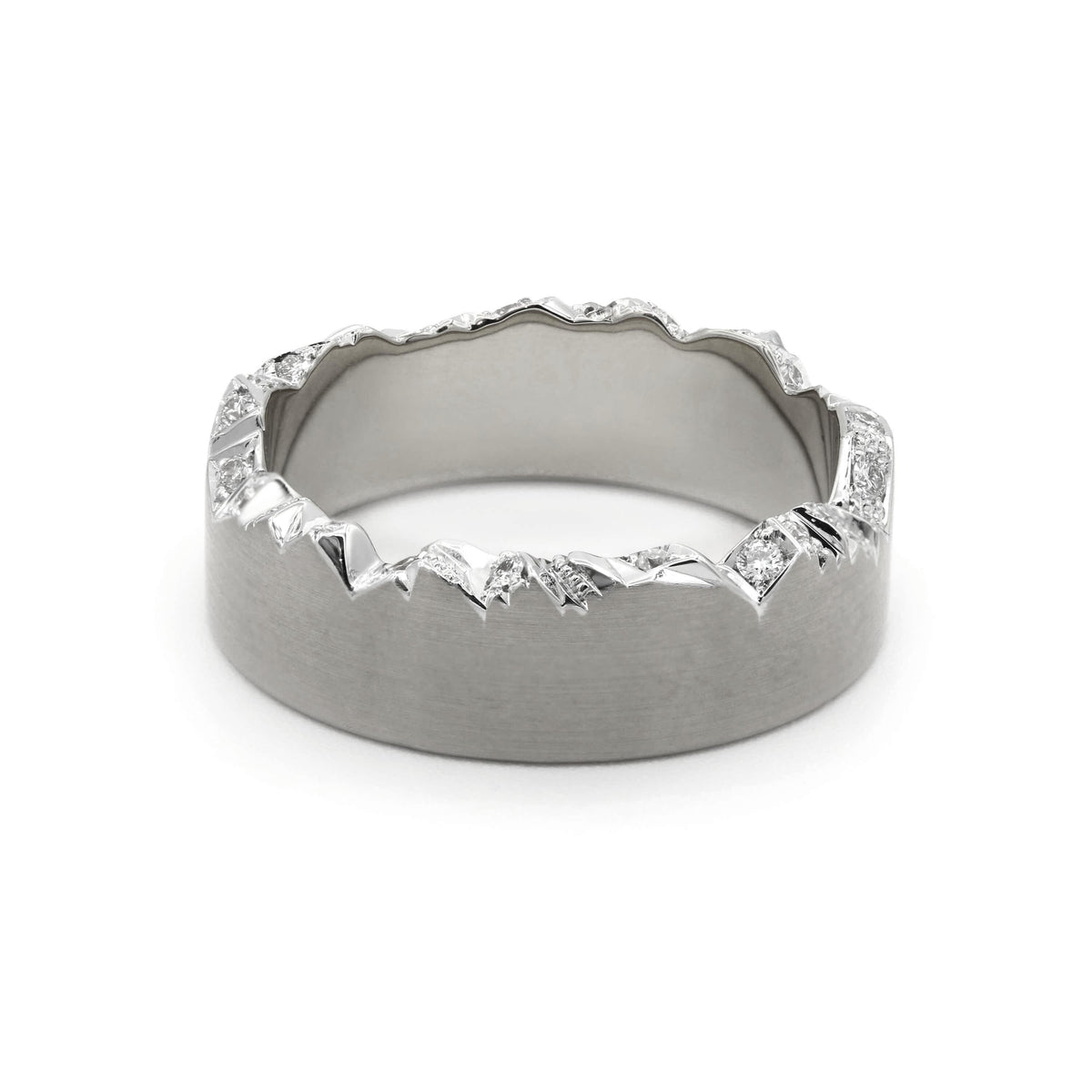 Alpenring aus Palladium mit Diamanten von Schmuckwerk