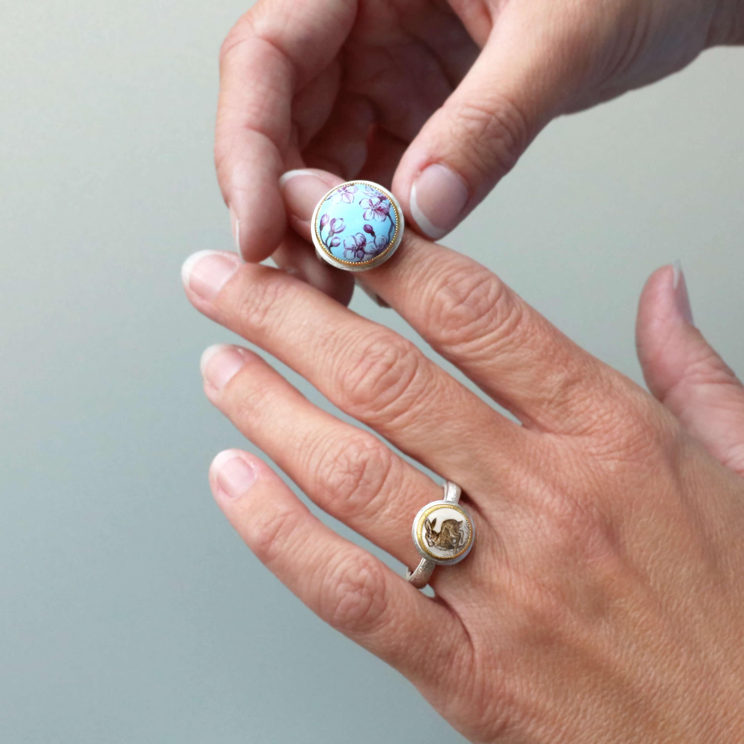 Materia Prima ring, jumping hare, MP R004/10