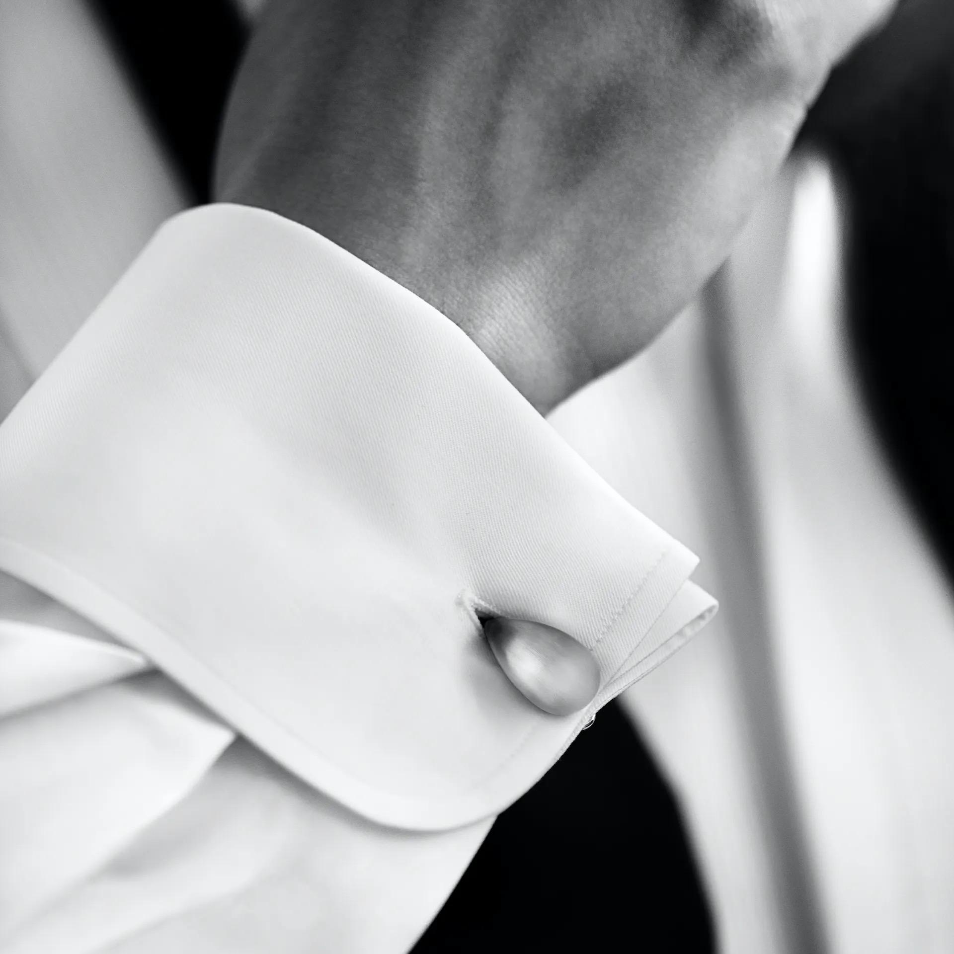 Ole Lynggaard cufflinks Drop white gold unrhodium plated, A1618-501