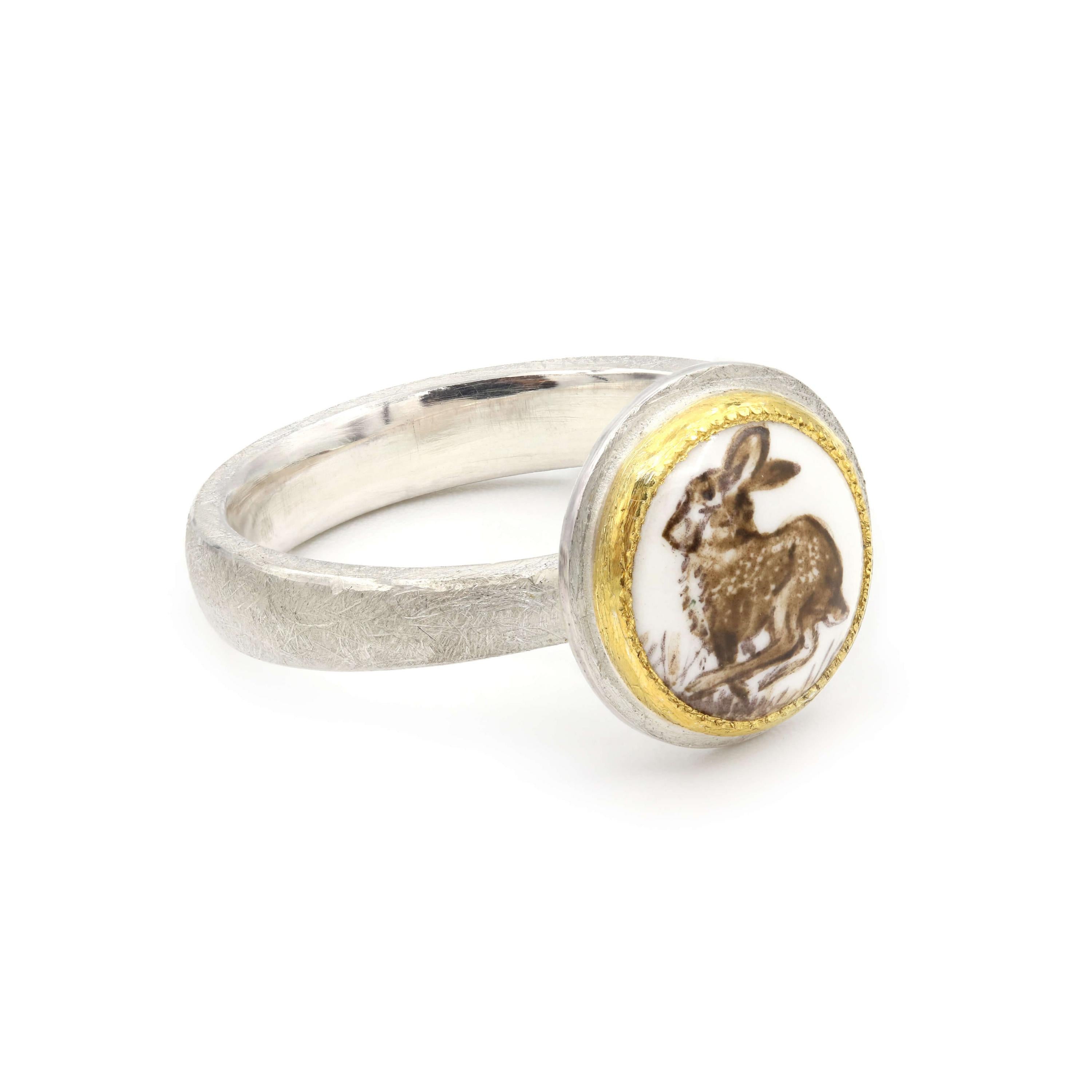 Materia Prima ring, jumping hare, MP R004/10