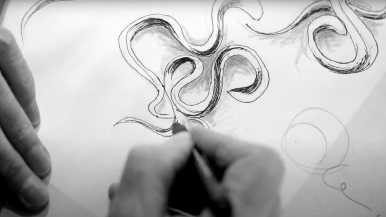 Video der Fertigung der Snakes Kollektion