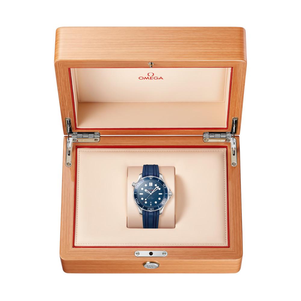 Omega Seamaster | Diver | 210.32.42.20.03.001