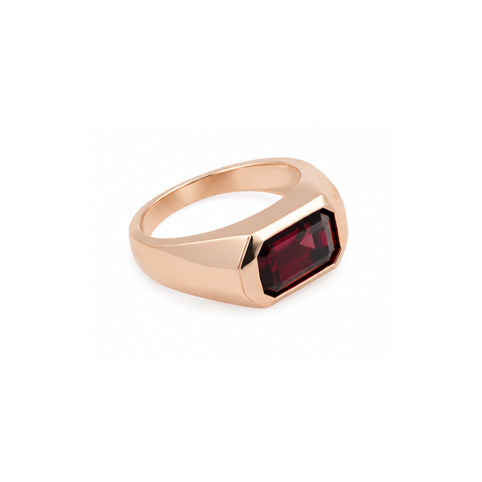 Ring Solid mit Granat von 1909 Callegari