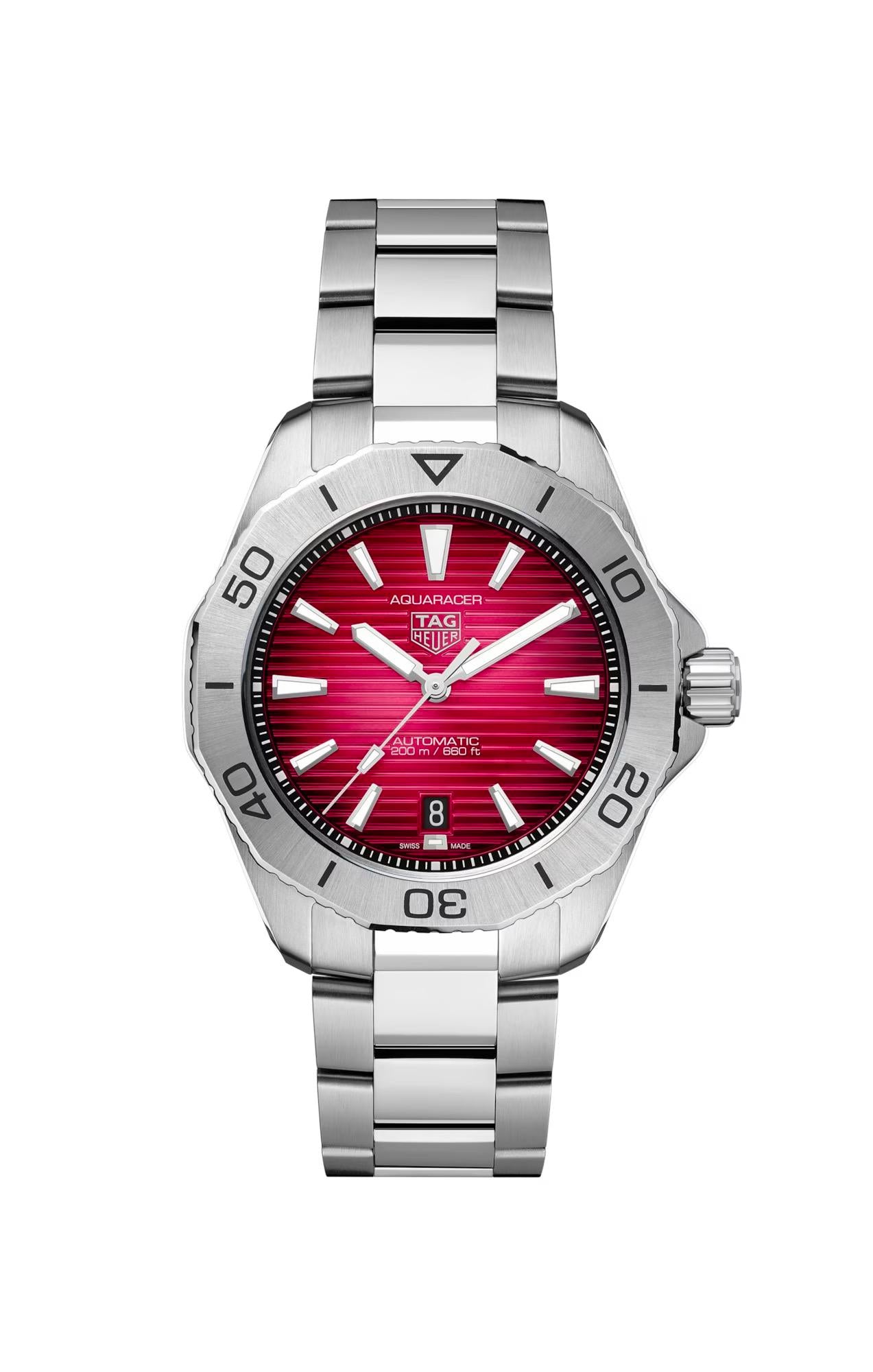 TAG Heuer Aquaracer Automatik – Markante Sportlichkeit mit rotem ZifferblattReferenz WBP2114.BA0627