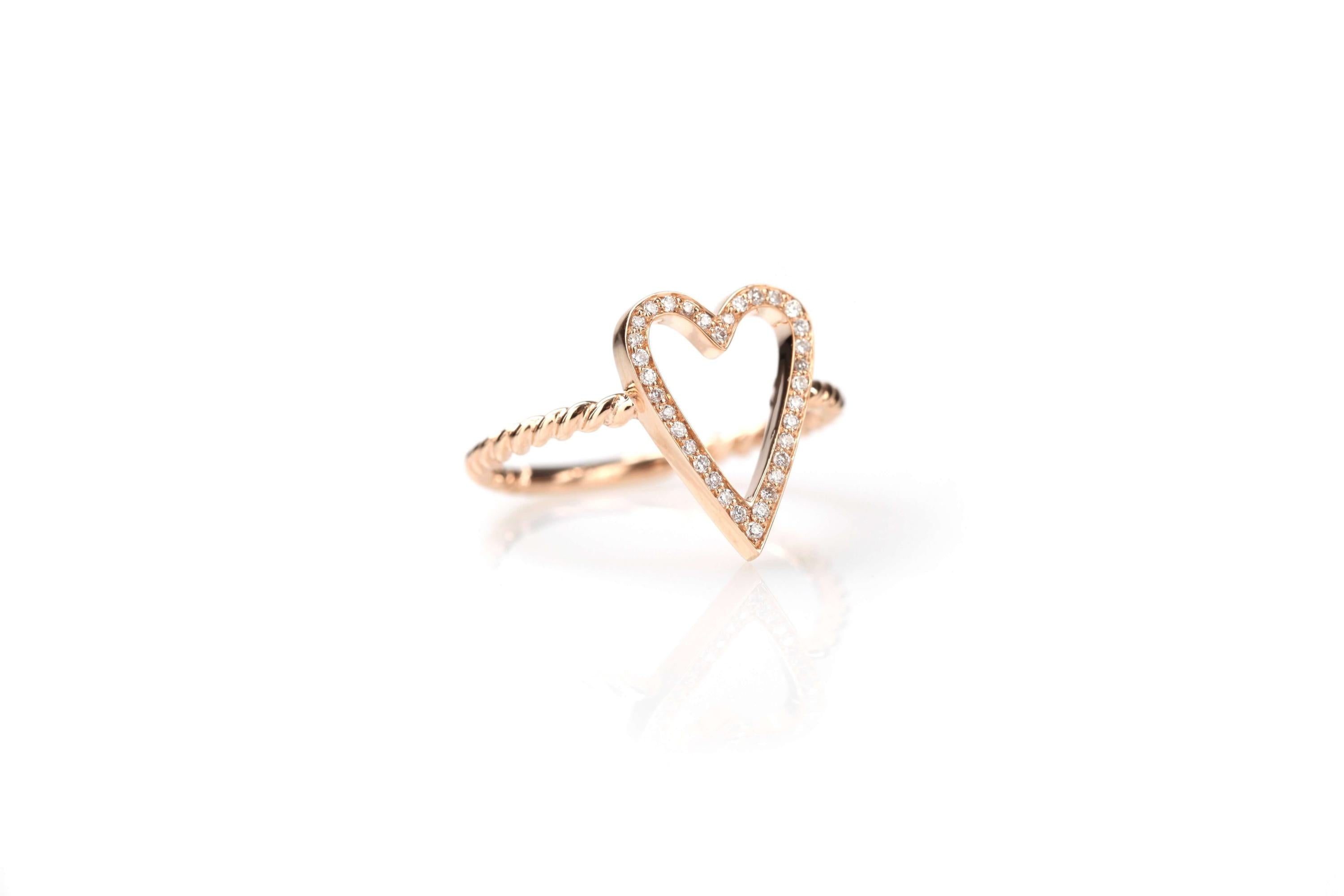 BE8 Jewels Ring Herz Pavé aus der Kollektion Give Love