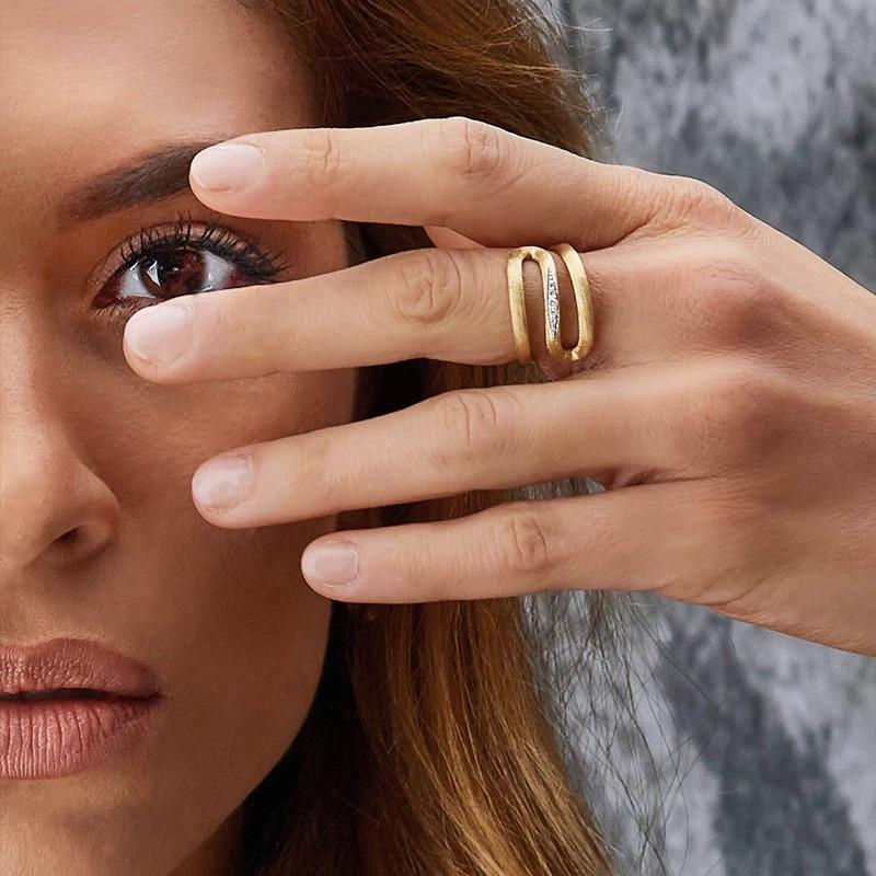 Nani's ring Libera, yellow gold, AS2-602