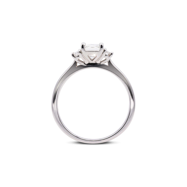 Diamond Group Solitaire-Ring | 1P673W8-4