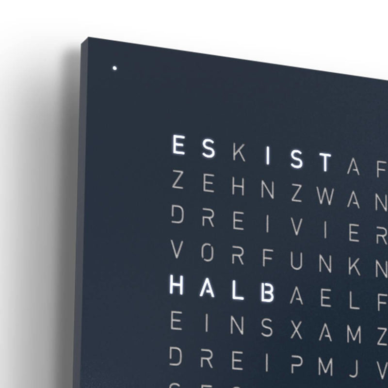 Qlocktwo Wanduhr Earth 45 | Midnight | QT4MNPC